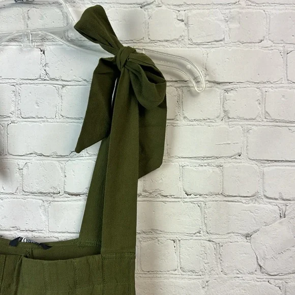 BloomChic Olive Green Pleated Detail Knotted Shoulder Pocket Overall Jumpsuit 12 - Picture 4 of 8